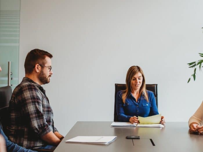 Outsourced human resources or PEO? How to make the choice for your business.